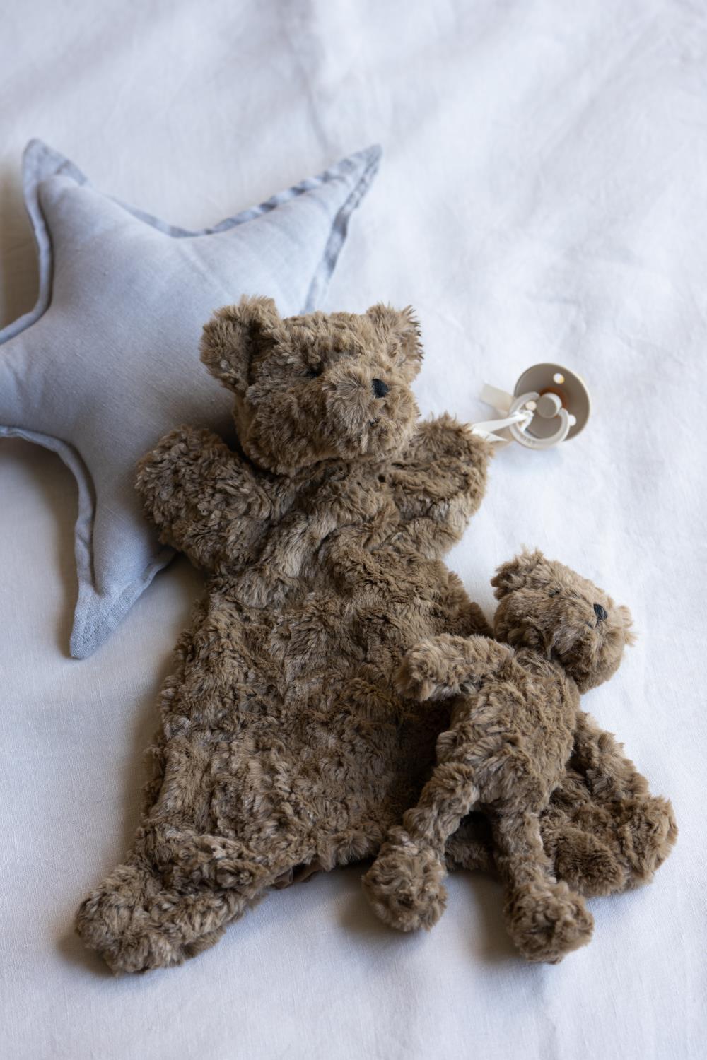 NANA HUCHY - MINI BENNY THE BEAR RATTLE