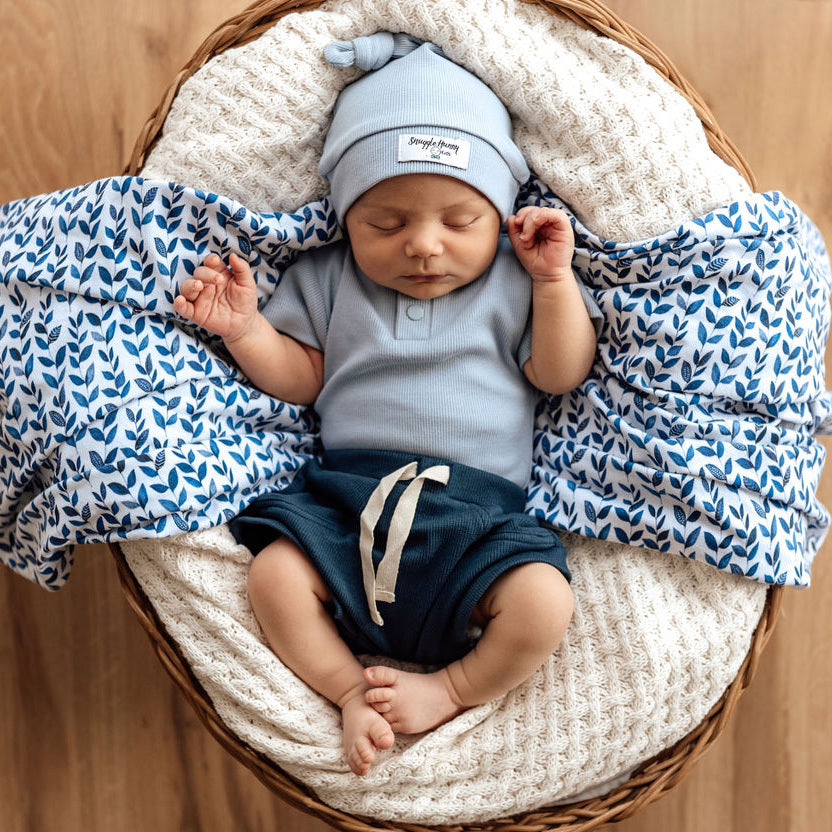SNUGGLE HUNNY KIDS ORGANIC SHORTS - NAVY