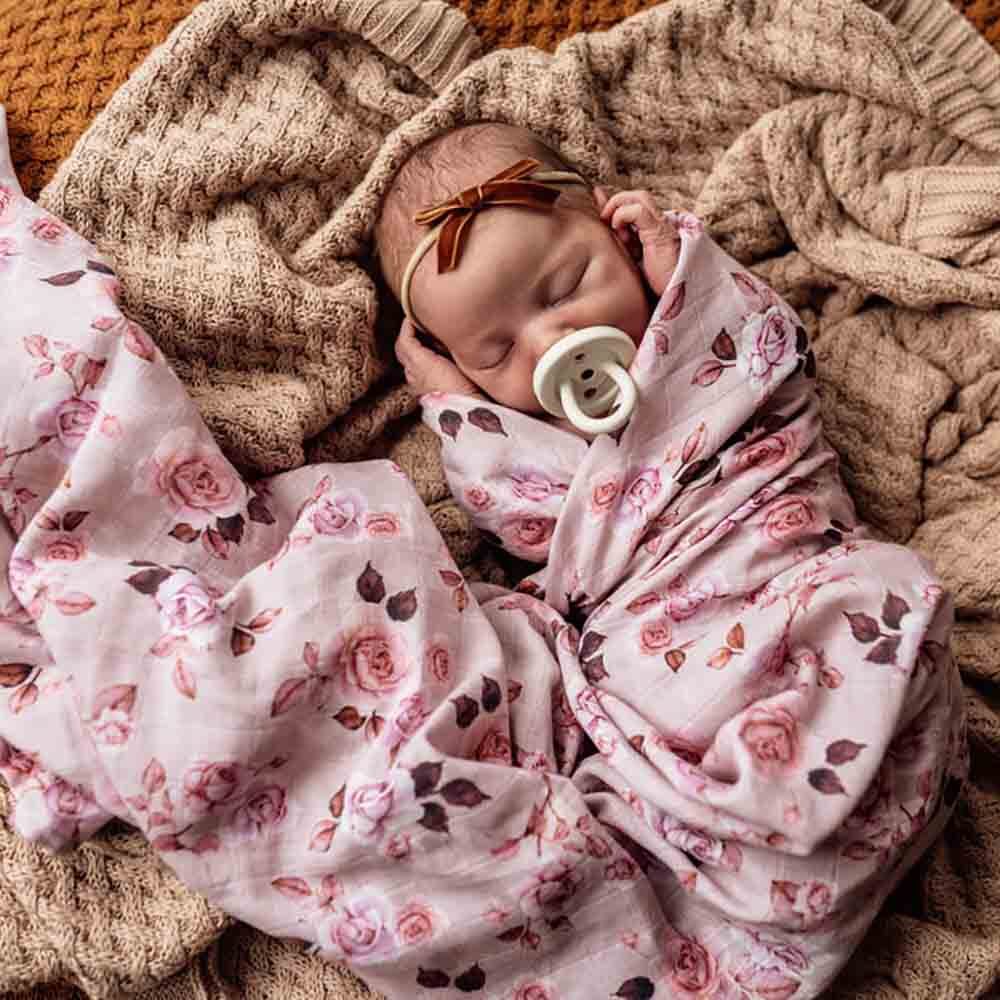 SNUGGLE HUNNY BLOSSOM ORGANIC MUSLIN WRAP